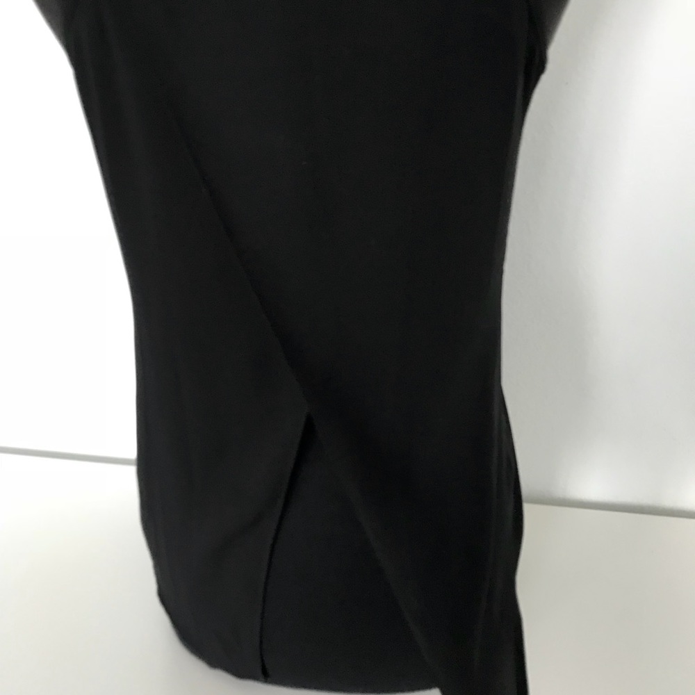 Nwot Express Split Back Tank Top Size M - image 3